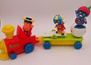 Backyardigans Bobblin Big Top Circus Toy Train And Figures Animals