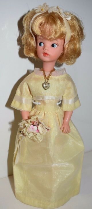 Vintage Pedigree Sindy Doll & Bridesmaid Outfit 1964
