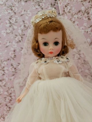 Vintage Madame Alexander Cissette In Tagged Bridal Outfit So Pretty