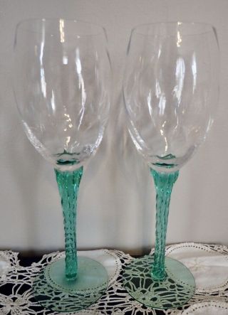 Set (2) Vintage Mid Century Champagne Flutes Glasses With Twirled Green Stems