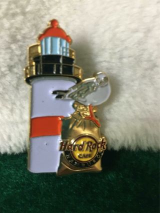 Hard Rock Cafe Pin Hamburg Red & White Lighthouse W Seagull On Gold Duffle Bag