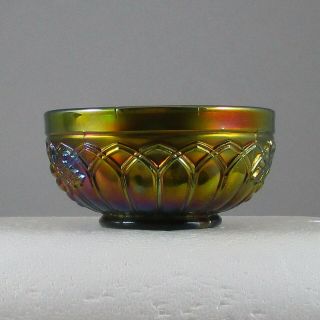 NORTHWOOD GRAPE & GOTHIC ARCHES GREEN CARNIVAL GLASS ROUND SAUCE 2
