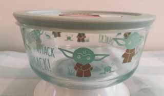 Pyrex Star Wars Baby Yoda 4 - Cup Storage Snack Attack