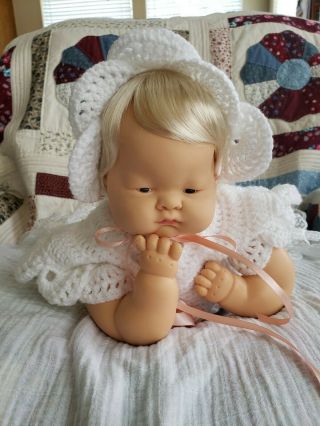 Vintage 1960 Vogue 18 " Vinyl And Cloth " Baby Dear " Doll By Eloise Wilkin