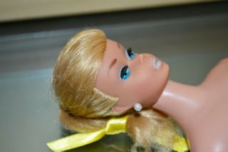 1960 ' s Vintage Barbie SWIRL BLONDE PONYTAIL DOLL with white lips - NO GREEN 3