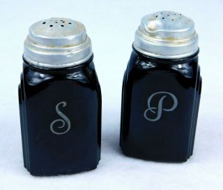 Vintage Mckee Black Glass Roman Arch Art Deco Salt & Pepper Shaker Set