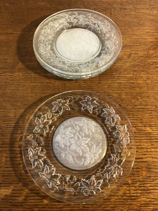 Set Of 4 Princess House Fantasia 8 " Luncheon Plates Frosted Center
