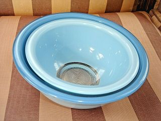 Vintage PYREX MOODY BLUES Clear Bottom Mixing Bowls 322 & 323 2