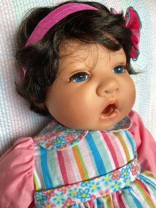 Lee Middleton Newborn Doll Teal/Pink/Outfit/New Wig 2