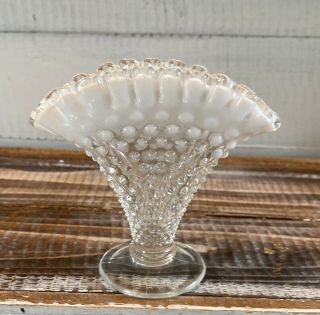 Vintage Fenton Glass Hobnail White Moonstone Opalescent Ruffled Edge Fan Vase 4 "