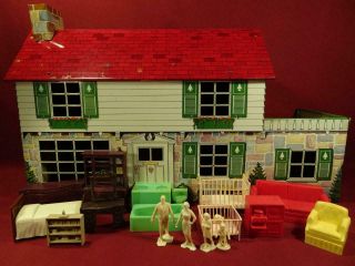 Vintage Marx Tin Litho Dollhouse With Furniture And Family
