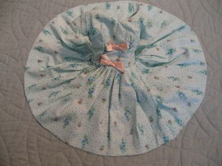 Dress Of Vintage Fabric To Use For Cissette Dress