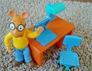Pbs Cartoon Show Arthur Figure Moveable With Desk & Chair,  Marc Brown Show