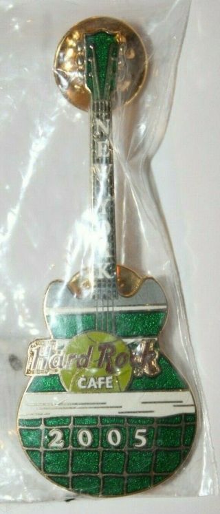Hard Rock Cafe Guitar Pin - Tennis 2005 York City Green Guitar Lapel Pin