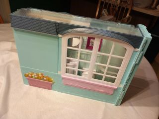Barbie doll My House Mattel 2007 Near Complete Fold Up with accessories 2