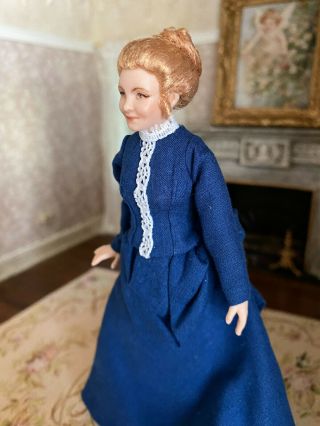 Vintage Miniature Dollhouse IGMA Artisan Tiggy Goldsmith UK Victorian Lady Doll 3