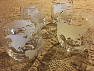 Set Of 4 Vintage Nestle Rolly Polly Clear Glass W/ Frosted World Map Barware
