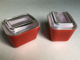 2 Vintage Small Red Pyrex Refrigerator Dishes With Transparent Lids No.  501 - B