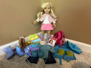 American Girl Doll Just Like You - - With Outfits And Set