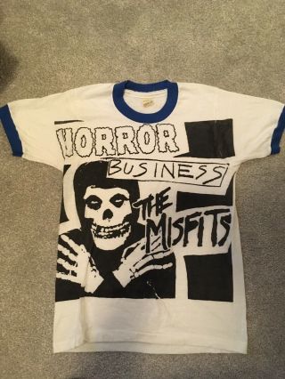 Misfits Horror Buesiness Shirt Youth Large