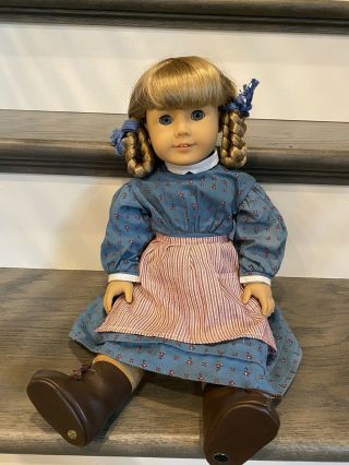 Pleasant Company American Girl Doll Kirsten With Full Meet Outfit