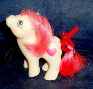 Rose: My Little Pony Vintage Mail Order Mo Valentines Twin Baby Hugs Good G1