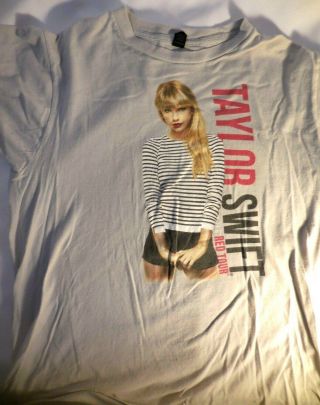 Authentic Taylor Swift 2013 Us The Red Tour Concert T - Shirt Size Med