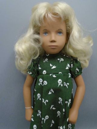 Vintage Sasha Doll 16 " Blonde Girl Long Green Dress 105 Box