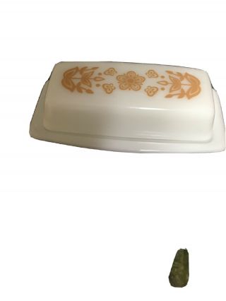 Vintage Pyrex Butterfly Gold Butter Dish With Cover 72 - B