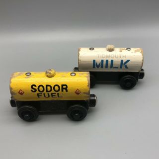 Milk And Sodor Fuel Tankers - Thomas & Friends Train Engine Wooden Railway Wood