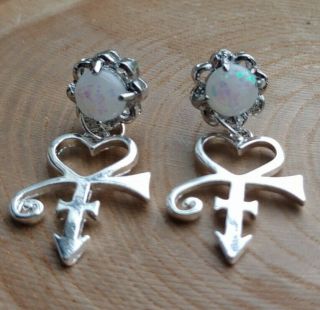 Prince Rogers Nelson Heart Love Symbol Silver Tone Earrings