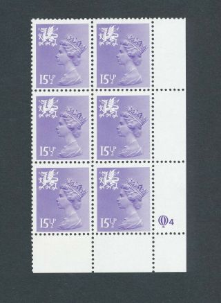 1982 Wales W42 15 1/2p Pale Violet U/m Block 6 Cyl Q4 Cat £26
