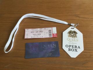 QUEEN ROBE — Queen,  Adam Lambert Rhapsody Tour VIP Opera Box Souvenir Package 2
