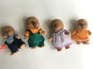 Very Rare Calico Critters Maple Town Sylvanian Brown Mole Family COMPLETE 2