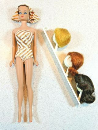 Barbie: Vintage Fashion Queen Barbie Doll W/wigs & Stand