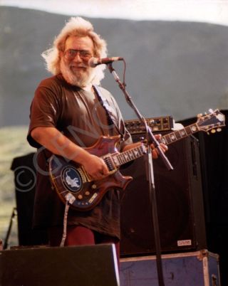 Jerry Garcia - Grateful Dead 8x10 Inch Photo / Poster - Live Concert 1991