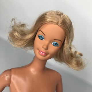 Rare Vintage 1978 Supersize Barbie With Superhair Quick Curl Hair 2