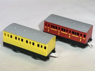 2006 Thomas & Friends Gullane Hit Toy Company Plastic Train Car Set Of 2