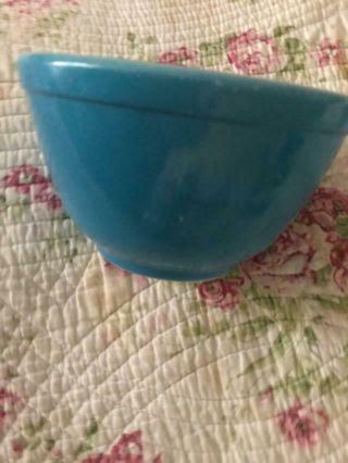 Vintage Pyrex 401 1 - 1/2 Pint Turquoise Blue Mixing Bowl Small