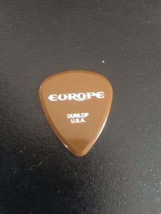 Europe Guitar Pick
