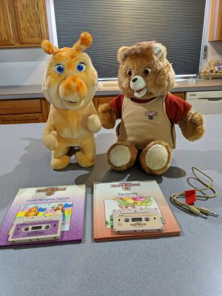Vintage Teddy Ruxpin And Grubby All W/cord And 2 Tape/books 1985
