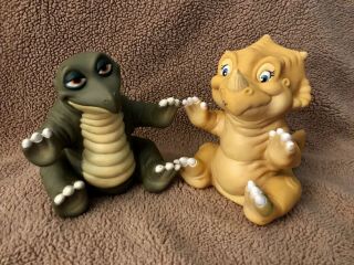1988 Pizza Hut Land Before Time Dinosaur Puppets Set Of 2 Toys Spike And Cera