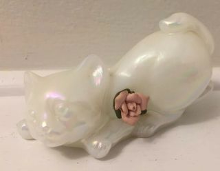 Fenton Glass White Iridescent Kitten Cat Figurine Porcelain Pink Rose Crouching