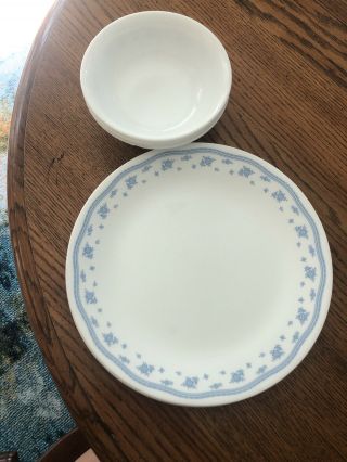 3 Corelle Morning Blue Cereal Bowls and 4 Dinner Plates 2