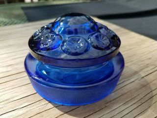 L E Smith Glass Moon And Star Cobalt Blue Sugar Or Flour Canister Lid
