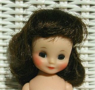 Vintage Betsy Mccall Doll—lovely,  No Knee Cracks Or Flaring