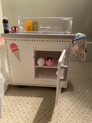 American Girl Truly Me Ice Cream Cart Retired - Pre - Owned In