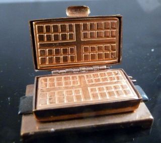 Vintage Artist Made Copper Waffle Maker 1:12 Dollhouse Miniature