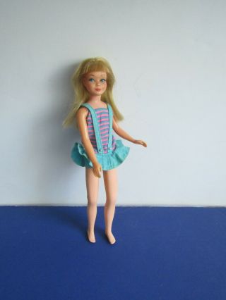 Vtg 1968 Barbie Skipper Doll Blonde Twist N Turn Doll Wearing Swimsuit