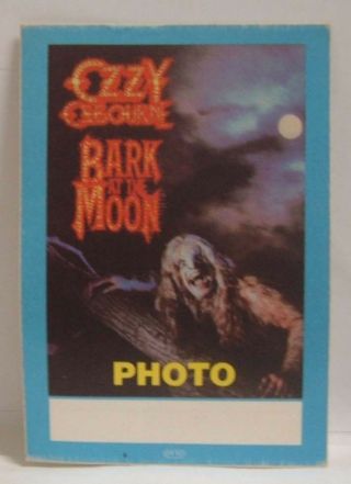 Ozzy Osbourne - Bark At The Moon Concert Cloth Backstage Pass